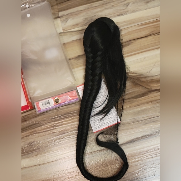 NWT Bang & Fishtail Braid Drawstring - Picture 5 of 7